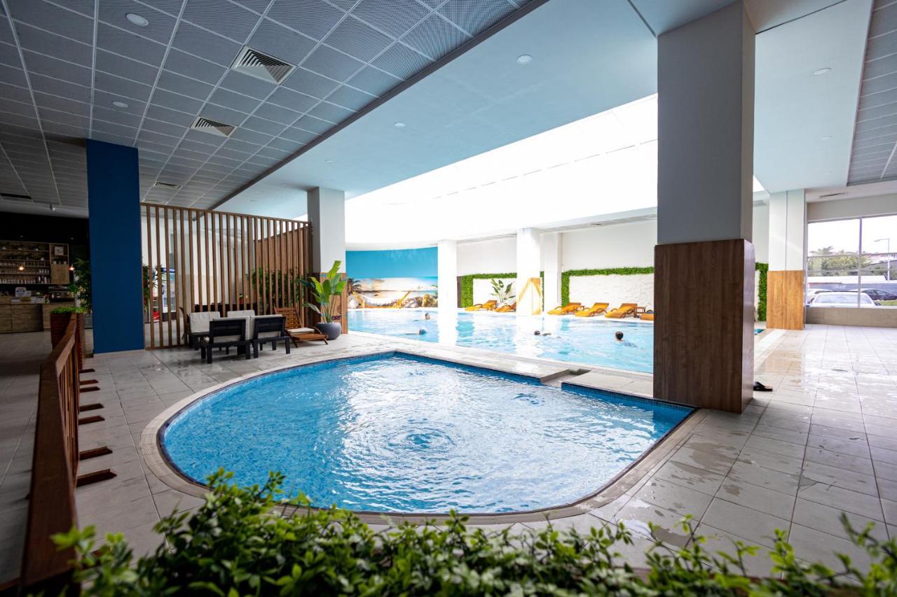 16Th Floor Sky View Condo With Pool And Fitness Skopje Extérieur photo